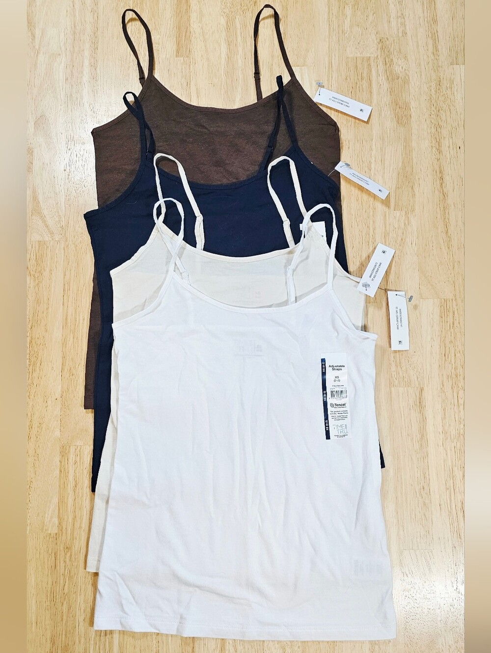 Bundle of 4 Tank Tops